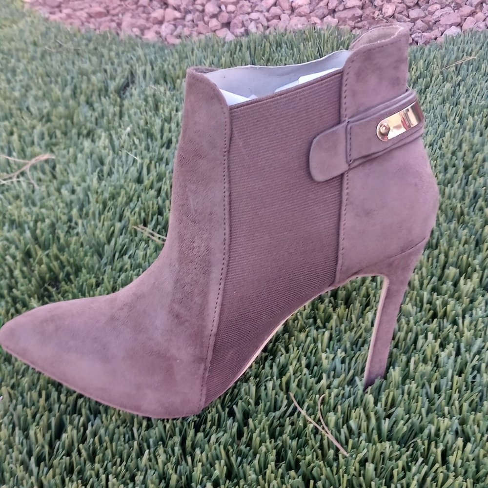 Liliana  Booties - Faux Suede - Taupe